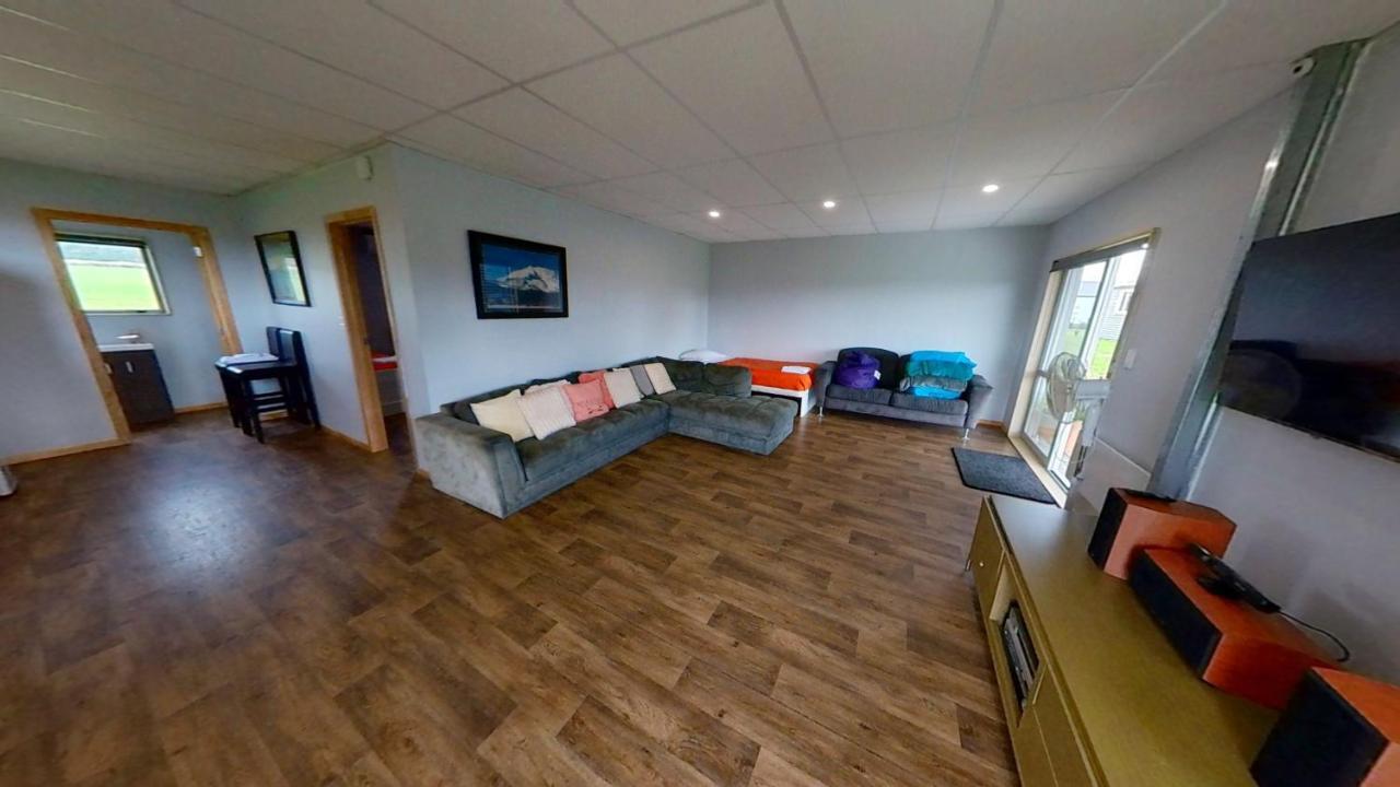 Full Holiday Home To Yourself, Up To 21 Guests Atiamuri Exterior photo